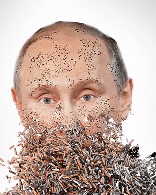 Нужна работа власти, а не военное положение