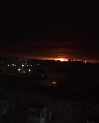 Пожар на военном арсенале возле Ични