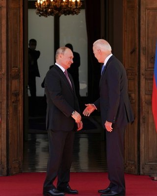 Чудес не буде. Чому зустріч Байдена і Путіна не вирішить проблем України