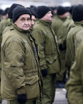 Мобилизация "в минус": как РФ пытается восполнить собственные потери на поле боя