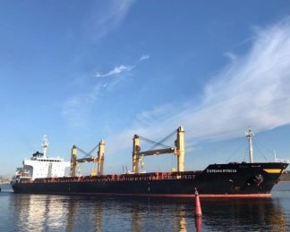 Украинский экспорт по "зерновому" коридору вырос почти вдвое только за декабрь — до 13 млн тонн
