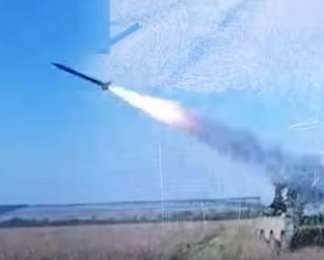 "У врага много глаз": в небе над Киевщиной зенитчики сбили вражескую цель (видео)