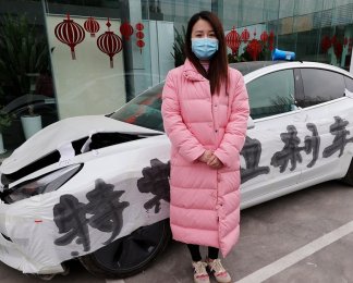 Утверждала, что у Tesla отказали тормоза: Маск отсудил у китаянки 23 000 долларов