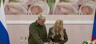 Российский певец SHAMAN и пропагандистка Екатерина Мизулина поженились