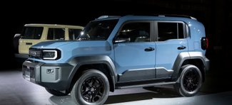 Toyota Land Cruiser FJ