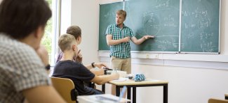 Украина теряет поколение. Что показал тест уровня образования PISA-2022