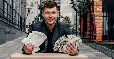 Михаил Хомич о том, как зарабатывать 2000$ в месяц