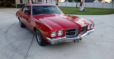 Мощная капсула времени: найден очень редкий спорткар 70-х в новом состоянии (фото)