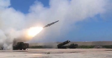 Корабель пішов на дно: Китай успішно випробував крилату ракету YJ-12B (відео)