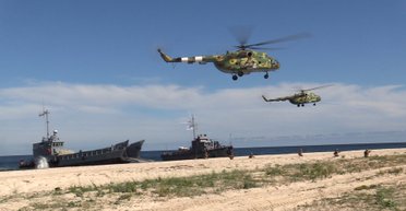 "Шли на лодках к врагу": боец рассказал о создании плацдарма на левом берегу (видео)