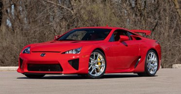 12-летний Lexus без пробега ушел с молотка по цене двух Ferrari (фото)