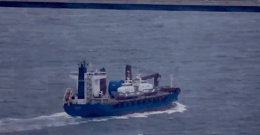 В Черное море вошел корабль с патрульными катерами FPB 98 для Украины (видео)