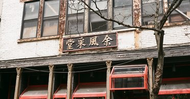 Щедрая программа лояльности: в Китае ресторан обанкротился спустя 2 недели после открытия