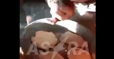 "Суетим из того, что есть": оккупантам пришлось прятаться в захваченном селе и воровать зерно у кур