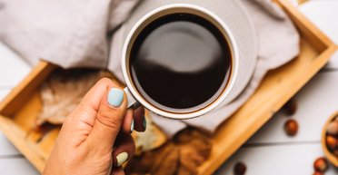 Не только с корицей: 7 причин пить кофе с куркумой для похудения