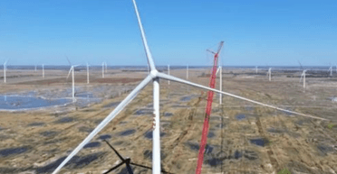 Найбільша у світі наземна вітряна турбіна на 15 МВт живить 160 000 будинків (відео)