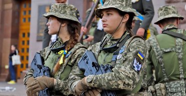 Тимочко закликає жінок долучатися до служби в ЗСУ: досить ховатися "за спиною" чоловіків