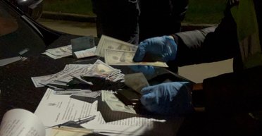 У школі стільки не заробиш: вчителька географії організувала незаконний "бізнес" (фото)