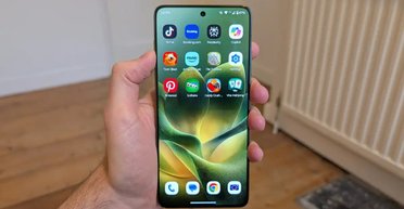 Motorola Edge 70 Pro против Samsung Galaxy A57: назван лучший бюджетный смартфон (фото)