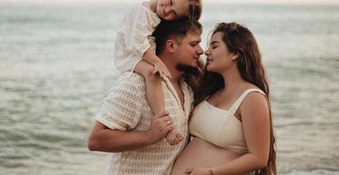 Блогер-миллионерша Стася Макеева впервые показала лицо новорожденного сына (фото)