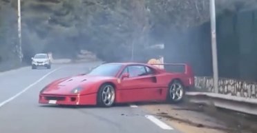 В ДТП попал эксклюзивный Ferrari звезды "Формулы-1" за $2,5 миллиона (видео)