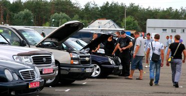 Автопарк стареет: эксперты подсчитали средний возраст авто в Украине