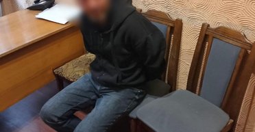 Напад на поліцію на Закарпатті: чоловік побив дружину і накинувся на правоохоронців