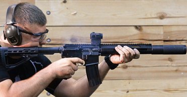 Прицельная стрельба. Как отечественный бизнес вооружает украинскую армию