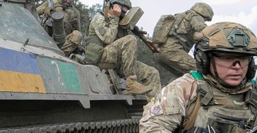 Не сдадут Бахмут: ВС РФ не сделают "жеста доброй воли" после потери Клещиевки, — эксперт