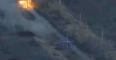 "Неожиданная встреча": украинский танк уничтожил российскую БМП в прямом столкновении (видео)