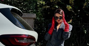 День платка: советы от стилиста, как создать трендовый образ