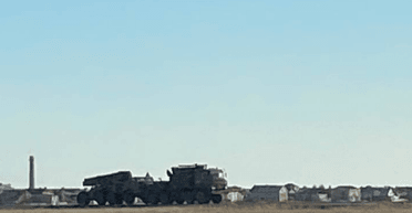 "БМ "Ураган" і гаубиці Д-30": у Криму помітили колони старої техніки ЗС РФ, — АТЕШ (фото)