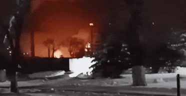 "Худший месяц для РФ": горят 10% нефтеперерабатывающих мощностей после удара по НПЗ в Саратове, — Forbes