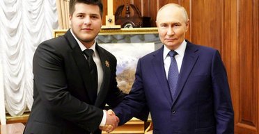 У РФ приховують стан здоров'я Адама Кадирова після ДТП: ЗМІ публікують уже друге старе відео