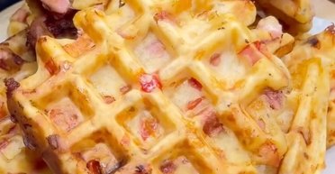 Вафлі-піца: рецепт швидкого і дуже ситного перекусу