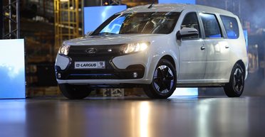 Новый российский электрокар на базе старого "Логана" оказался дороже Tesla (фото)