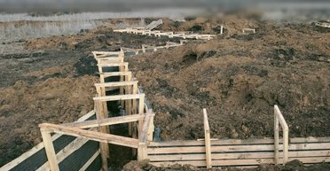 Роют землю и льют бетон: в ВСУ показали, как готовят оборону против ВС РФ (фото)