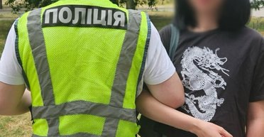 Ее ждут в СБУ: в Киеве женщина выкрикивала в метро "слава России" (фото)
