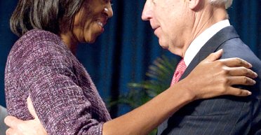 Обама вместо Байдена: действительно ли президент США снимет свою кандидатуру в пользу экс-первой леди