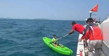 У морі "виловили" 10-річного хлопчика: що він розповів про пережиті кошмари (фото)