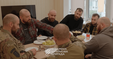 "Давай я пойду первый": Третья штурмовая показала, как 7 родных братьев служат в одной бригаде (видео)