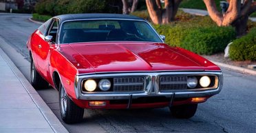 Культовый американский спорткар 70-х простоял более 30 лет заброшенным в гараже (фото)