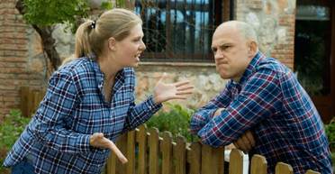 Неожиданный поступок соседа поразил женщину, однако все оказалось значительно хуже (фото)