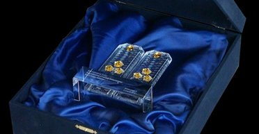 "Лички" на півмільйона рублів: ФСВП закупить для своїх генералів кришталеві погони