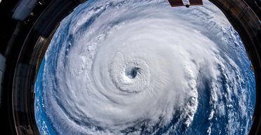 Удвічі більше стихійних лих обрушилося на Землю: названо те, що посилює збитки