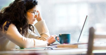 И еще раз учиться. Чем занять время, освободившееся от "Одноклассников" и "ВКонтакте"