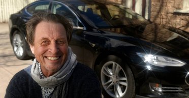 "Как семья, мы им восхищаемся": отец Илона Маска наговорил, за что любит Путина (видео)