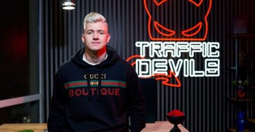 Блогеру Слобоженко сообщили о подозрении в уклонении от уплаты 200 млн грн налогов