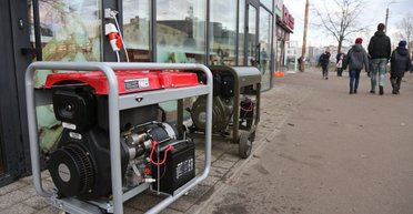 Графіки відключень на 27 лютого: у кого не буде світла по 14 годин