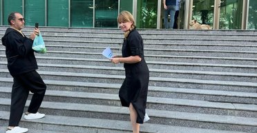 "Мы не вместе": жена Саакашвили впервые посетила политика в Грузии (фото)